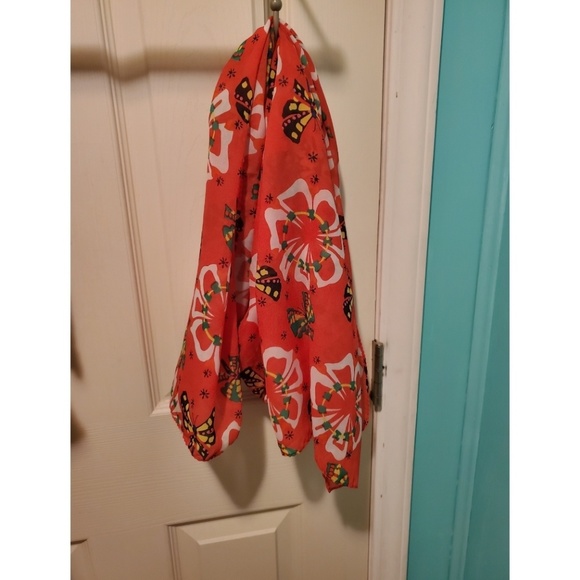 Polyester Scarf - Picture 2 of 3